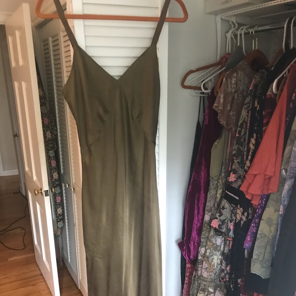 SOLD.   BNWT Cabin Love Olive Dress